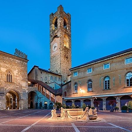 Smart Gold Apartment Luxury Central Bergamo Kültér fotó